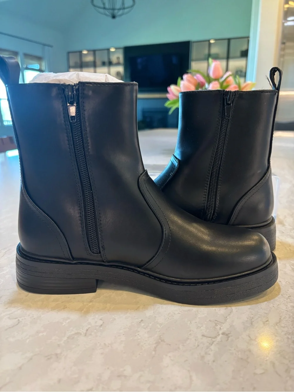 Steve Madden Girls' Billa Chelsea Boots Black with Flower Embellishment